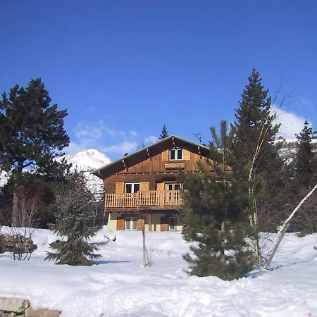 Chalet Chaleureux A Avec Vue Montagne Et Cheminee Saint-Chaffrey