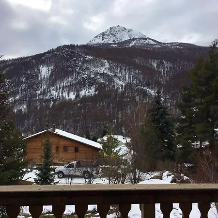 Chalet Chaleureux A Avec Vue Montagne Et Cheminee *