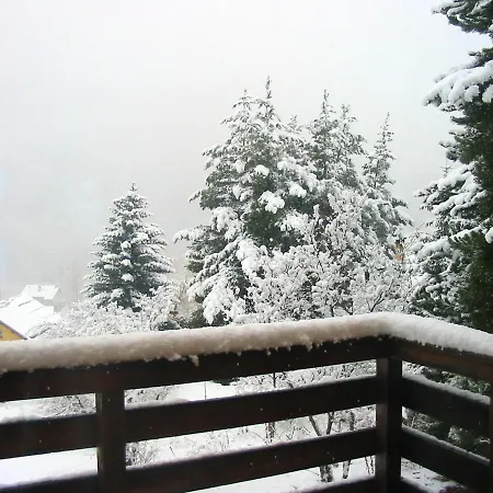 Chaleureux A Avec Vue Montagne Et Cheminee
